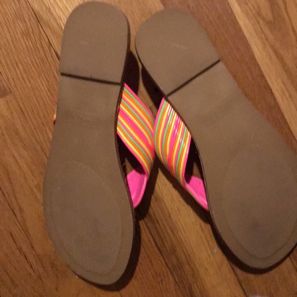 NWOT cute rainbow sandals - Picture 4 of 4